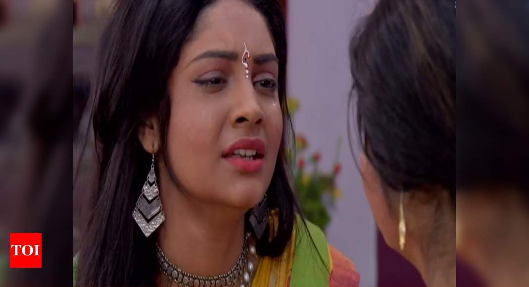 Krishnakoli: Krishna to fall prey to Radha’s nasty plan? - Times of India