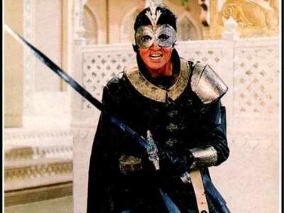 30 years of 'Ajooba': Amitabh Bachchan shares a still from the film; says 'how time has passed'