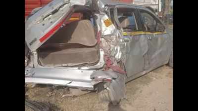 UP: 3 killed, 8 injured in road mishap in Etawah
