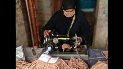 Over 5,000 women self-help groups stitch masks in UP