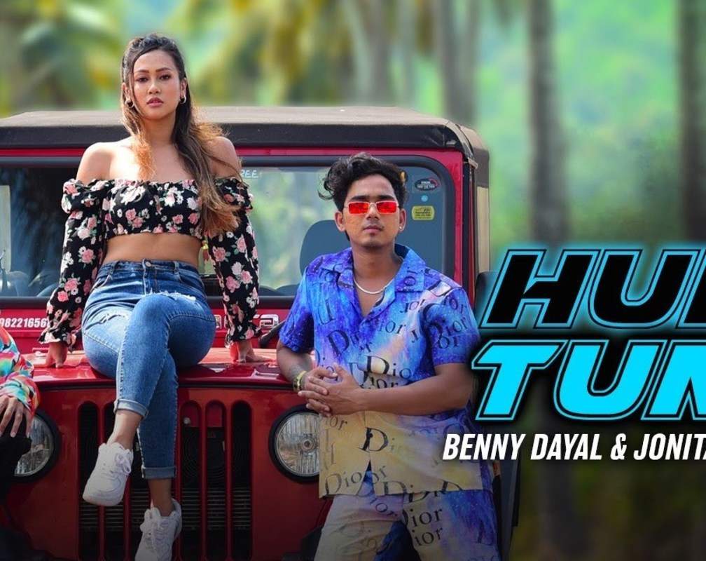 
Watch New Hindi Trending Song Music Video - 'Hum Tum' Sung By Benny Dayal And Jonita Gandhi
