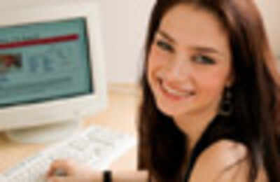 Beware of your computer, woman! - Times of India