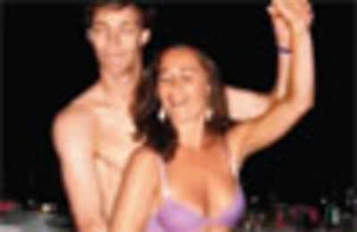 Pippa Middleton topless pictures on the internet