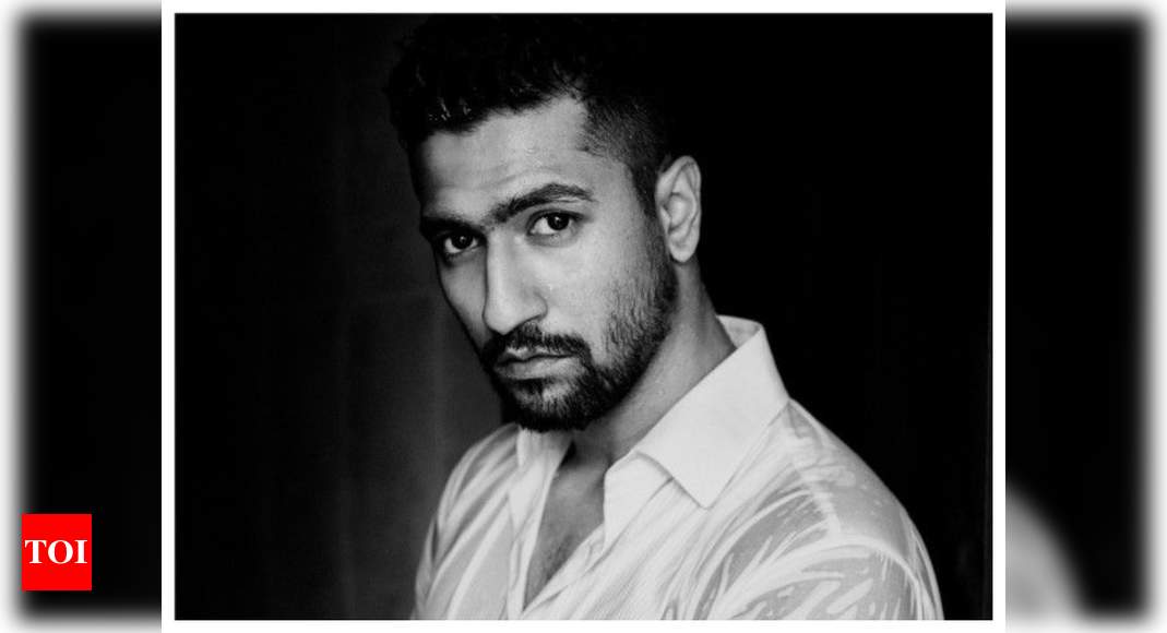 Vicky Kaushal reveals although he is a romantic at heart, he is not a charmer – Times of India