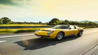 Lamborghini Miura SV, pinnacle of P400 project, turns 50 - The ...