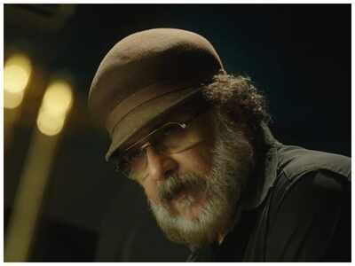 Veteran actor V. Ravichandran arrives onto social media platforms in quintessential style