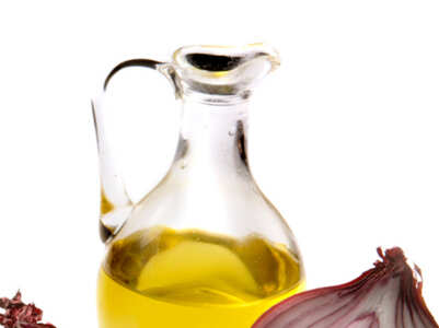 How to make onion oil for hair growth