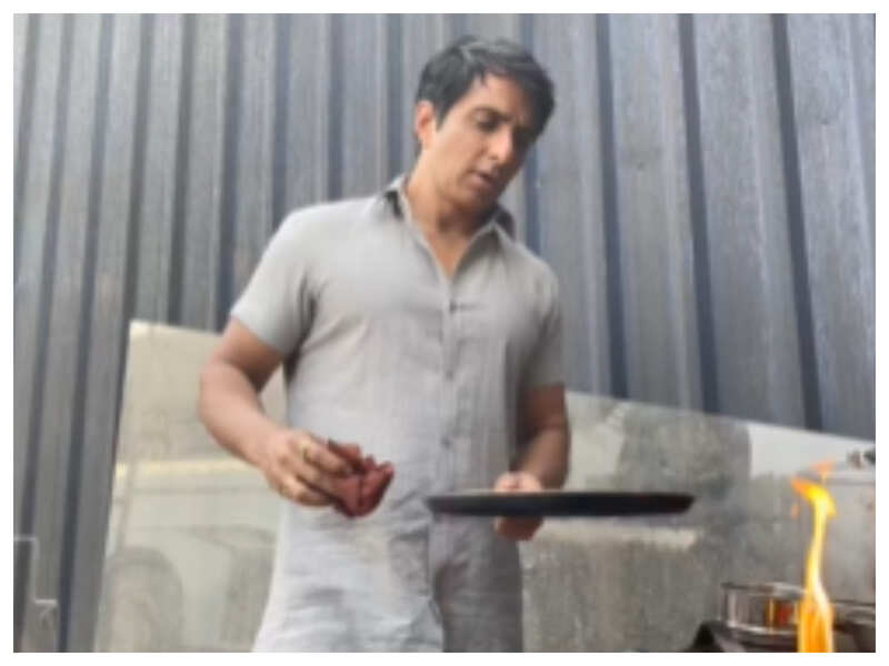 Watch: Sonu Sood shares tips on how to make perfect dosa at home