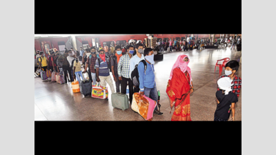 24 more train passengers from Maharashtra test positive in Bihar