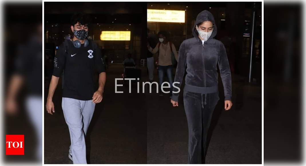 Sara, Ibrahim, Amrita Singh return to Mumbai