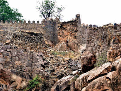 Form body to preserve historic structures: HC to Telangana, Centre ...