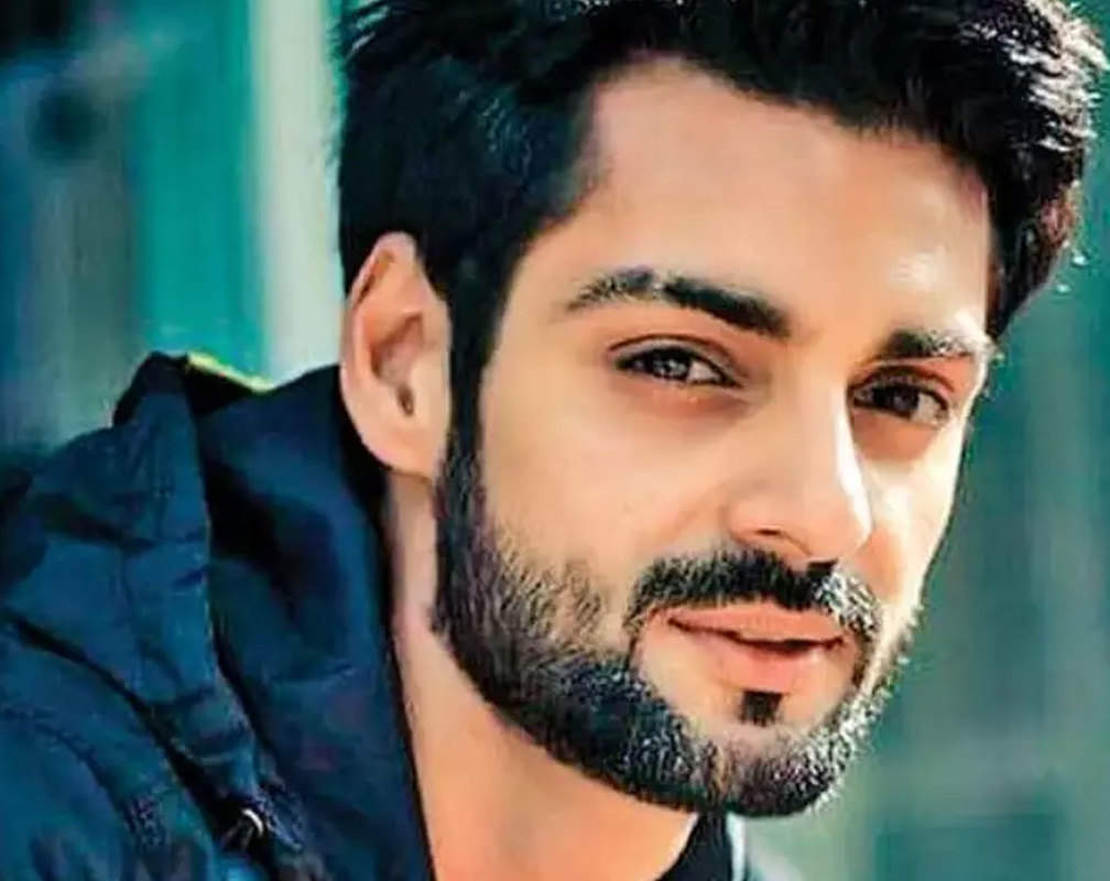 
Karan Wahi receives death threats for his post, here’s why
