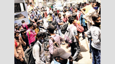 Rajasthan: Migrants take interior paths to enter from Gujarat | Jaipur ...