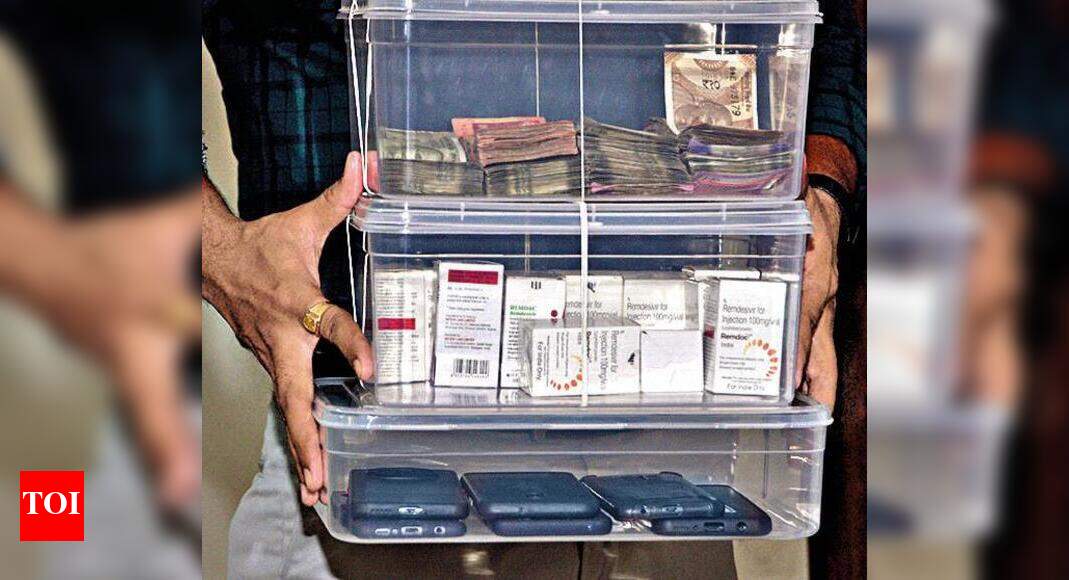 Six held for black marketing remdesivir at hospital pharmacy | Surat News - Vimarsana News