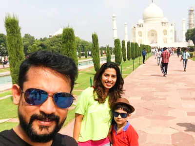 Deepak Dinkar celebrates 13th wedding anniversary with wife Ranjani; says, "Marriage is a Tandem bicycle ride"