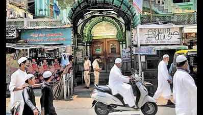 Mosques offer free oxygen cylinders in Mumbai Metropolitan Region