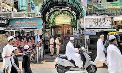 Mosques offer free oxygen cylinders in Mumbai Metropolitan Region