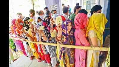 Panchayat polls: 75% turnout in GB Nagar