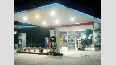 Karnataka: Fuel stations in twin cities susceptible to fire tragedy