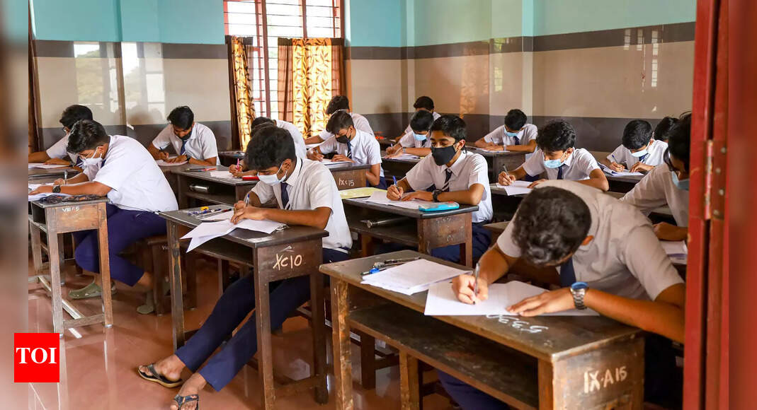 karnataka-10th-exam-news-karnataka-sticks-to-its-decision-to-conduct
