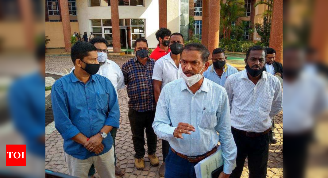 Goa: Speaker rejects disqualification pleas against deputy CM, mantris & MLAs