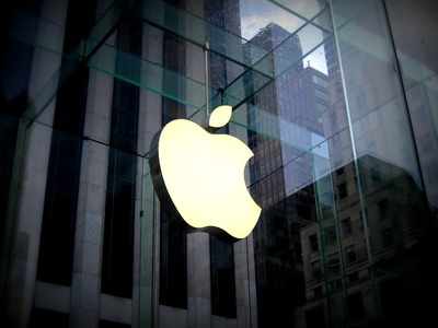 Man drags Apple to court for terminating Apple ID