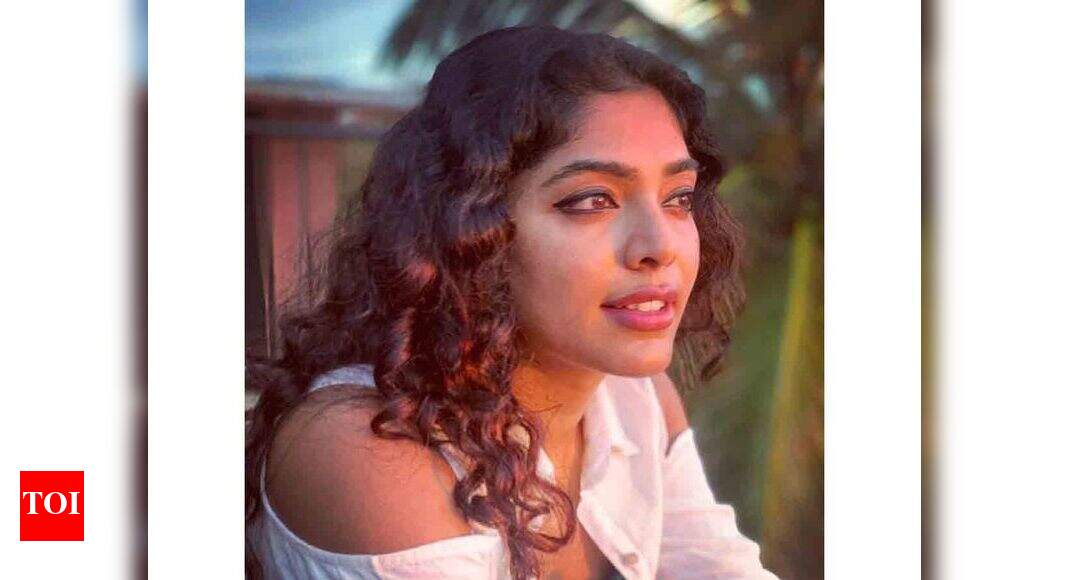 Rima Kallingal posts messages of hope as people brace for COVID second