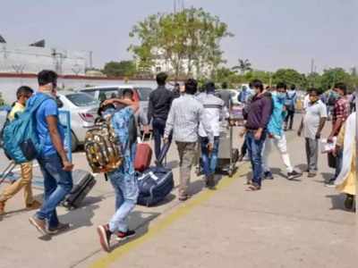 Maharashtra COVID-19 curbs: Cine workers start leaving the city of Mumbai