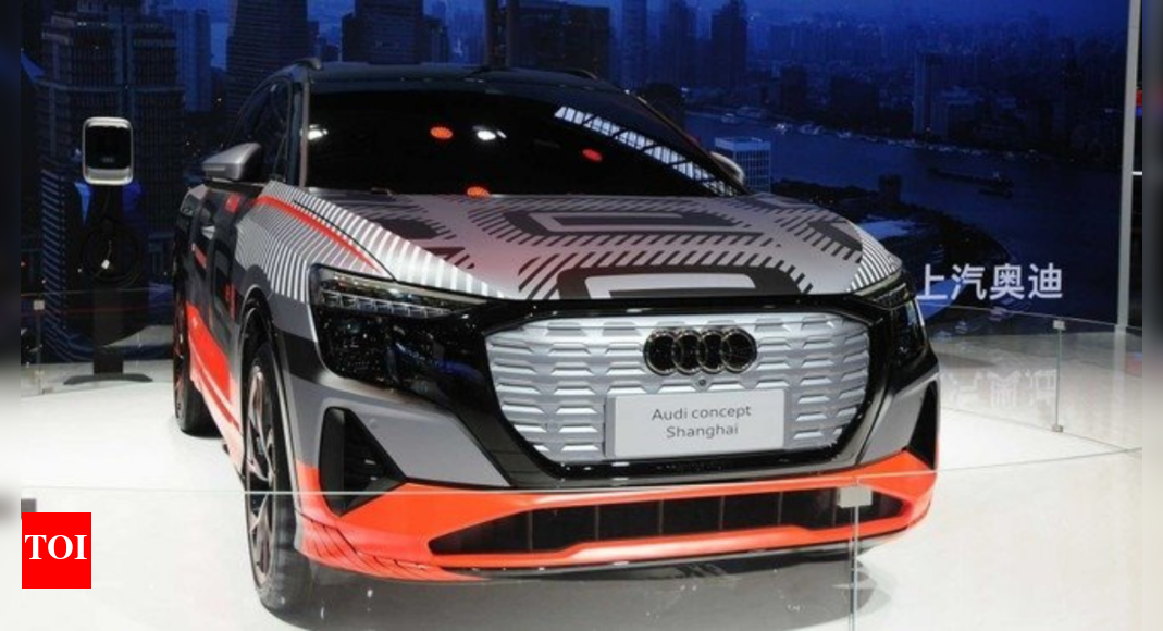 Audi Electric SUV 2021 Audi Unveils Electric SUV Prototype At Auto 