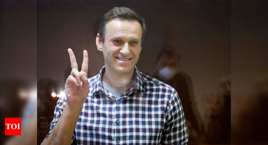 Russia's Alexei Navalny to end prison hunger strike on 24th day