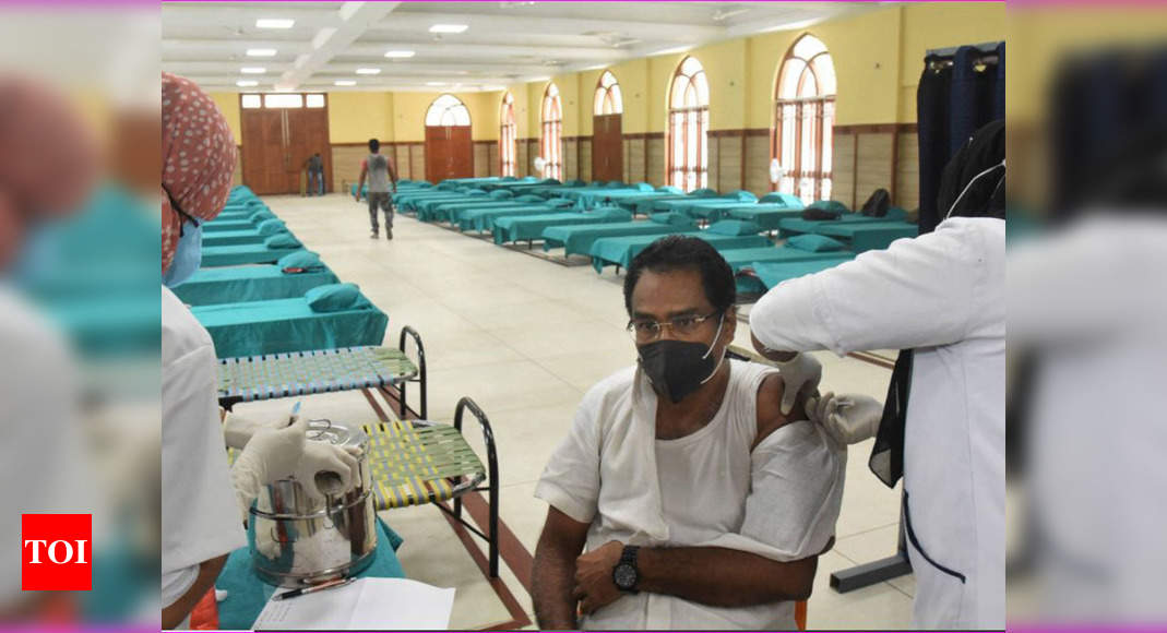 Covid-19: 28,447 fresh cases in Kerala, active cases 1.78L