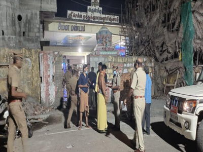 A police officer said that Thirumaran visited the Arulmigu Selva Muthukumara Swamy temple along with his wife as it was their wedding anniversary. 82234784