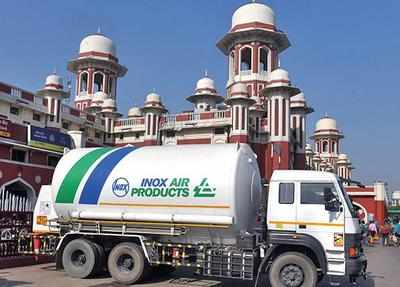 Oxygen Express rolls into UP with 51,000 litre lifesaver
