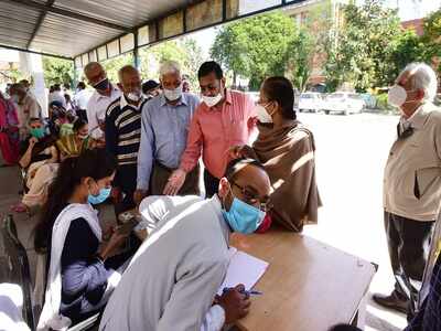 Deaths among Mumbai’s 60+ less in 2nd wave: Experts