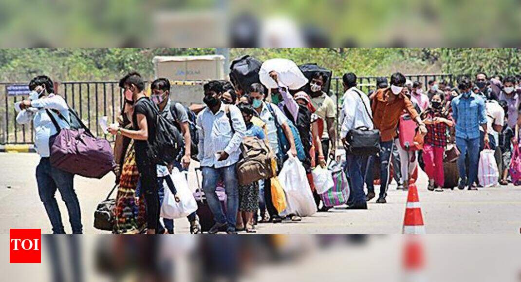 Poor migrant workers return to Mumbai, find ration card suspended ...