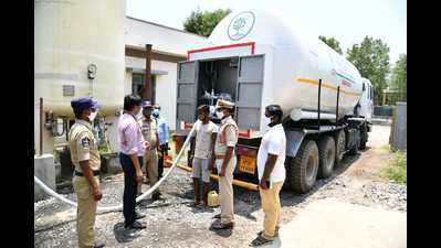 Andhra Pradesh: Prakasam district SP's swift move saves several Covid patients in Ongole
