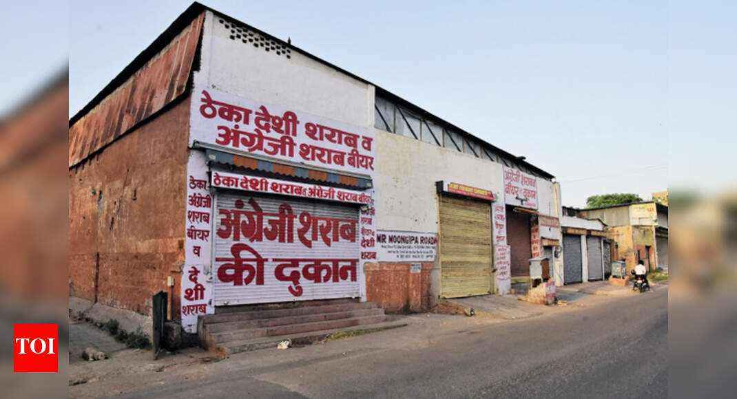 Jaipur Liquor traders on strike today over guarantee fee Jaipur News