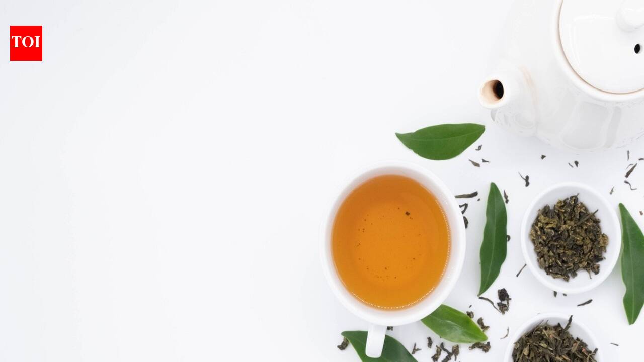Kadha Tea: Easy & instant options to take an immunity booster every day