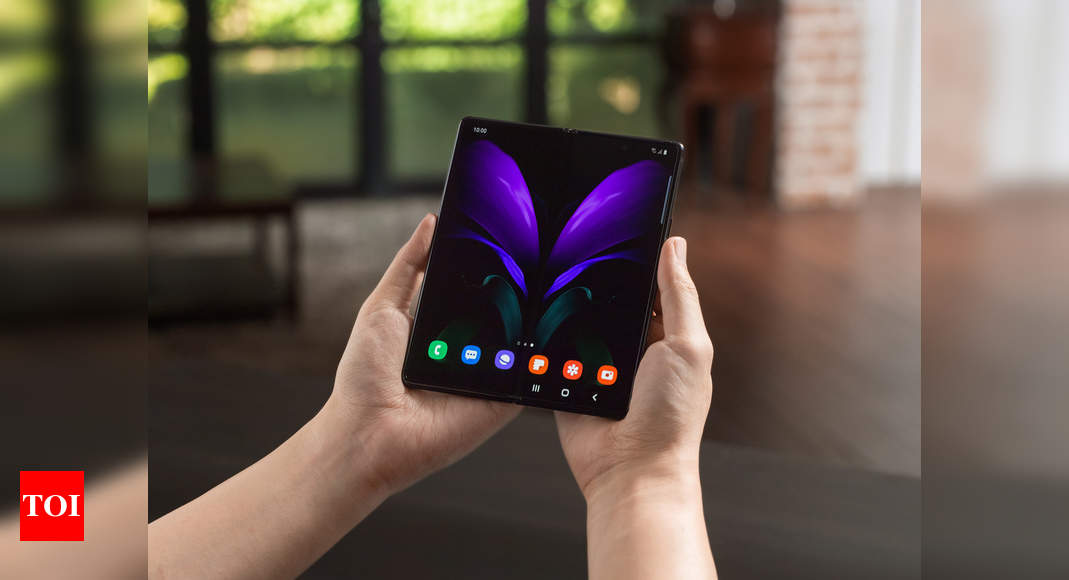 Future Samsung foldable phones may come with multiple fitness features, patent reveals