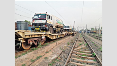 Lifeline chugs into Bhopal on Oxygen Express today
