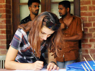 DU Admissions 2021: University plans to complete foreign students' admission by June