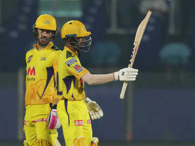 CSK vs SRH: Ruturaj Gaikwad, Faf du Plessis star in Chennai's comfortable win