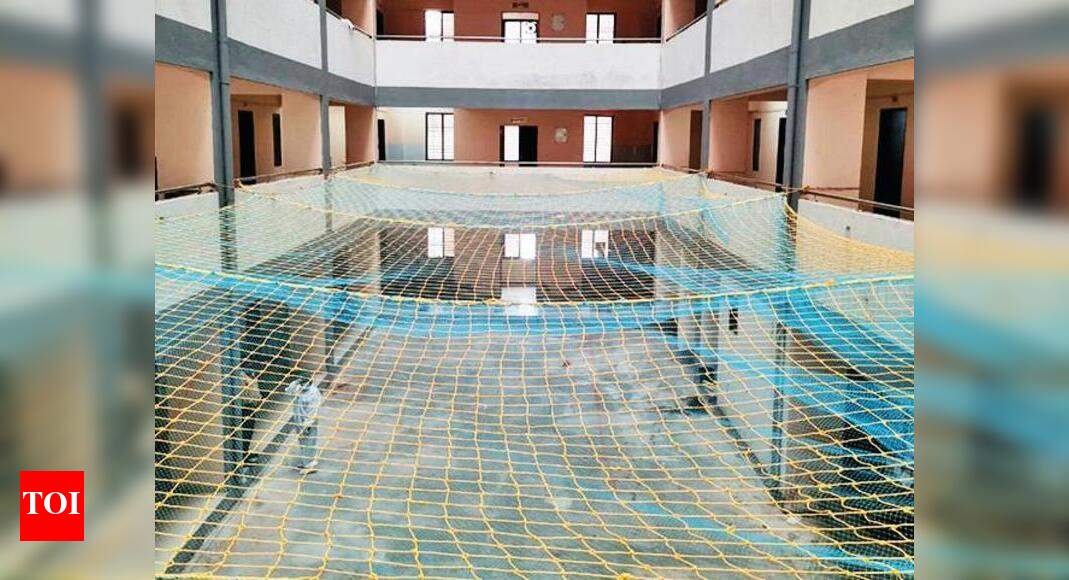 Fearing suicides, net fixed to save patients jumping building | Rajkot News - Vimarsana News