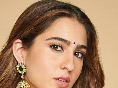 Best ethnic wear makeup looks of Sara Ali Khan