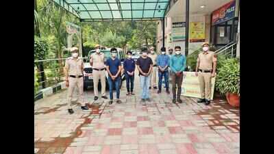 Gang giving fake Covid reports busted, five lab employees held | Delhi