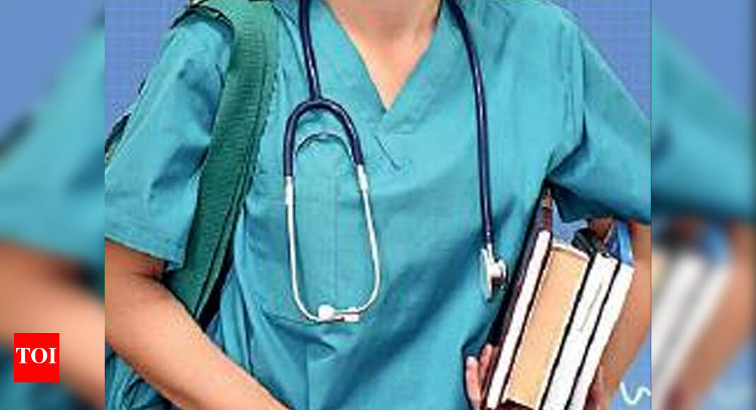 Covid-19: Medical students may be roped in for treatment in Karnataka | Hubballi News - Vimarsana News