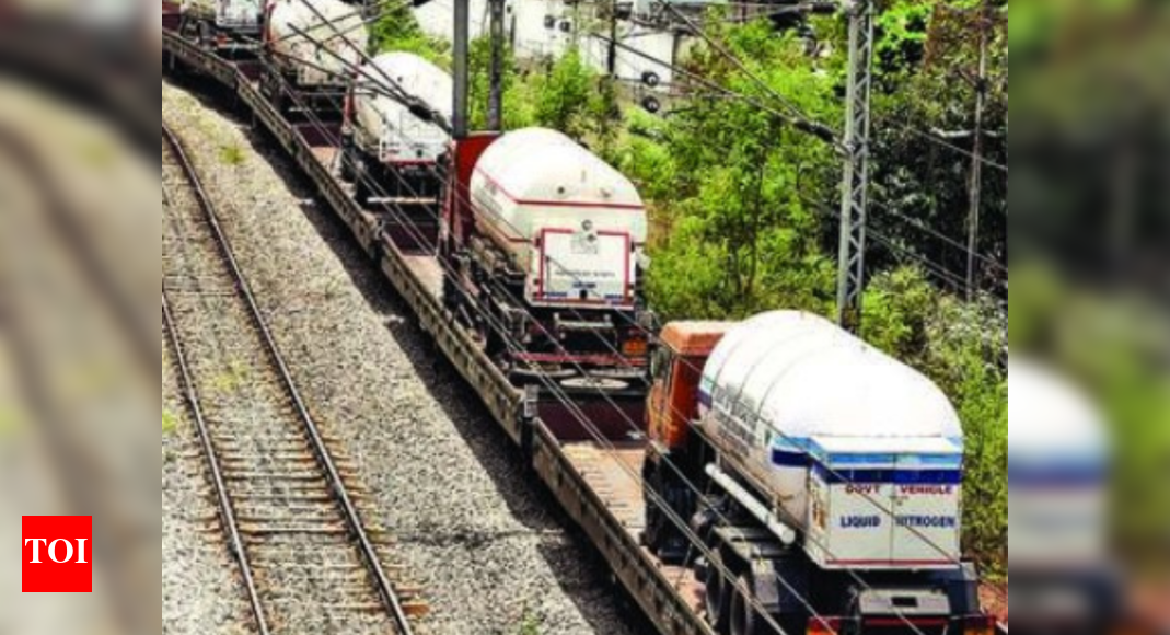 Oxygen Express reaches Hyderabad with 124 tonnes of O2 | Hyderabad News ...
