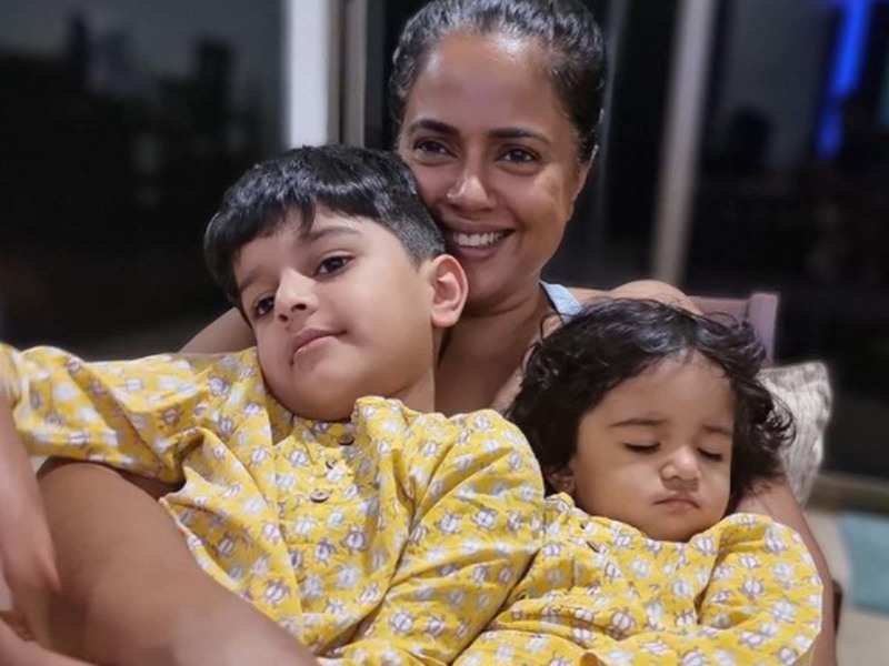 Sameera Reddy Pens A Note For Parents Battling To Keep Their Kids Safe I Feel Your Stress And I Also Feel Your Strength Hindi Movie News Times Of India