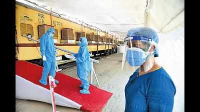 Central Railway starts 176-bed Covid Care Centre on wheels