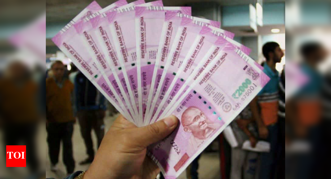 Currency in circulation hits Rs 29 lakh crore on 2nd wave Times of India